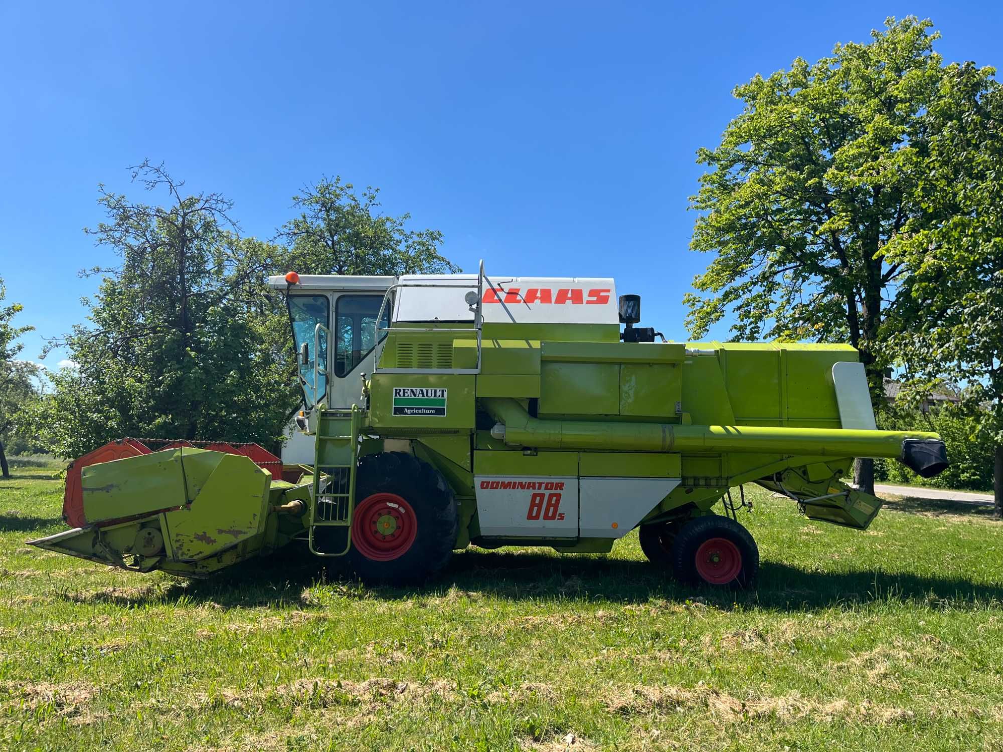 Claas Dominator 88S Heder 3.90M