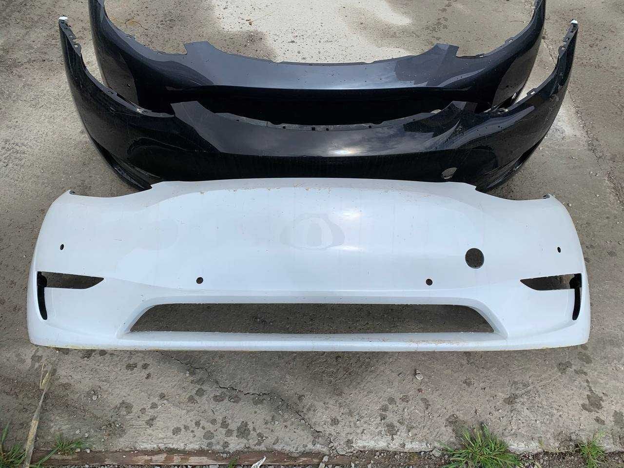 Бампер передній  Model Y