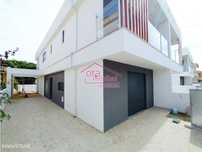 Moradia Geminada NOVA T3 em Pinhal de Frades - Seixal!