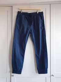 Granatowe kobaltowe spodnie Adidas Neo M męskie
