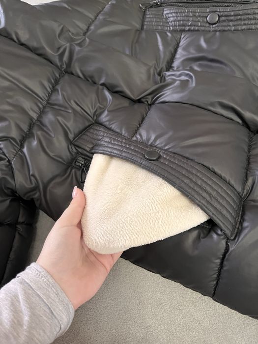 Пальто зимове на дівчинку 11-12 років