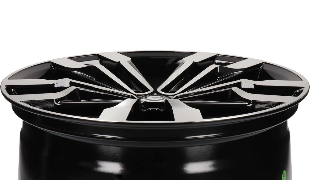Felgi Carbonado R18 5x112 Audi Vw Skoda Seat Mercedes Mini Bmw Cupra