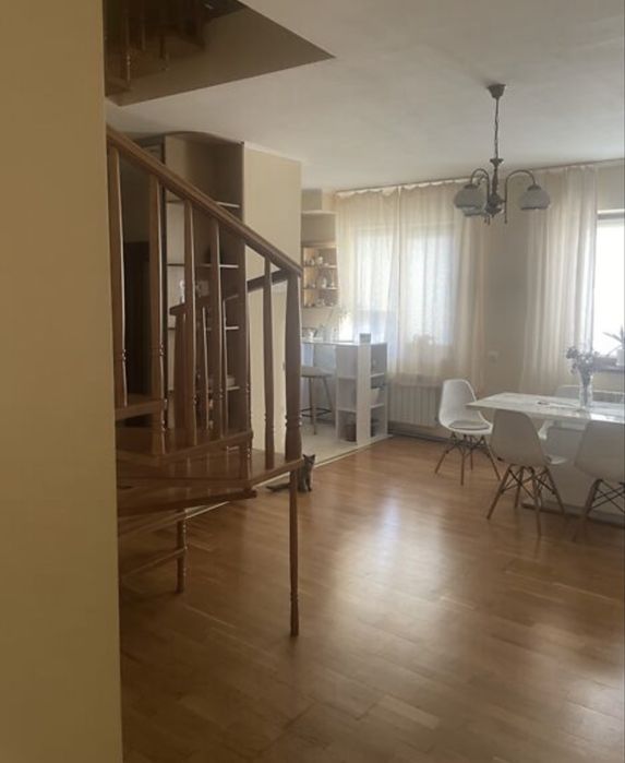 Продаж 2кім квартири, Ужгород