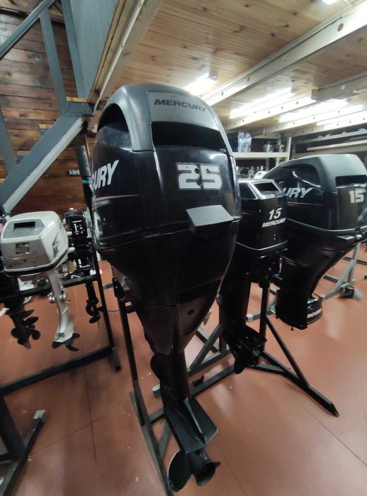 Лодочный мотор Mercury EFI25 L