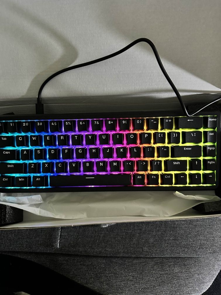 Магнитная клавиатура Ajazz ak680 MAX (RGB)