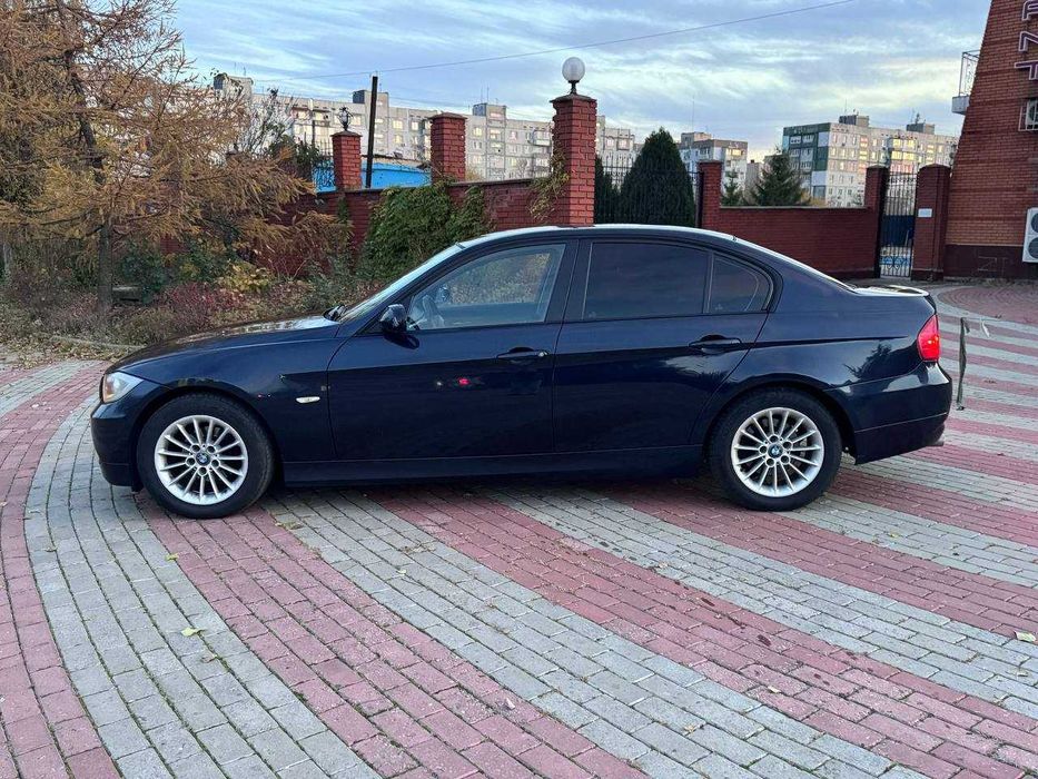 BMW 320 E90 2005 2.0 Мкпп-6