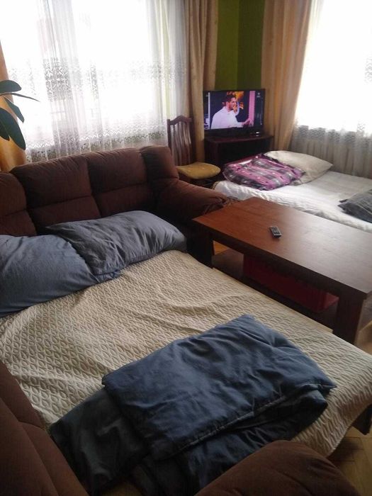 Kryspinów wynajmę pokoje blisko Krak. 3 km od lotniska w Balicach