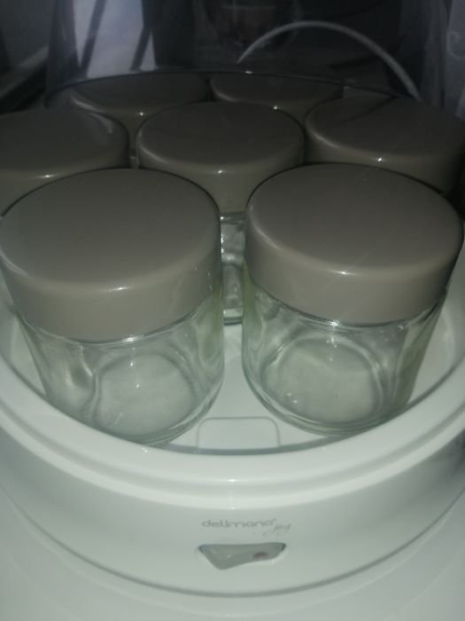 Йогуртниця електрична