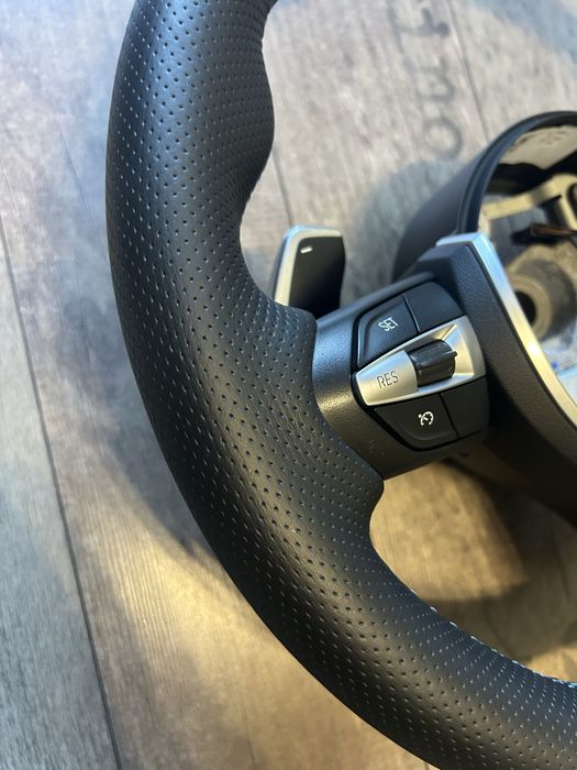 Kierownica M-pakiet BMW F20 F21 F22 F30 F31 F32 F36 obszyta jak nowa!