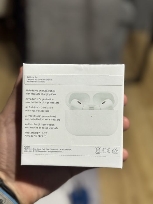 Apple Airpods 2. generacja (wersja USB-C) + Dowód zakupu
