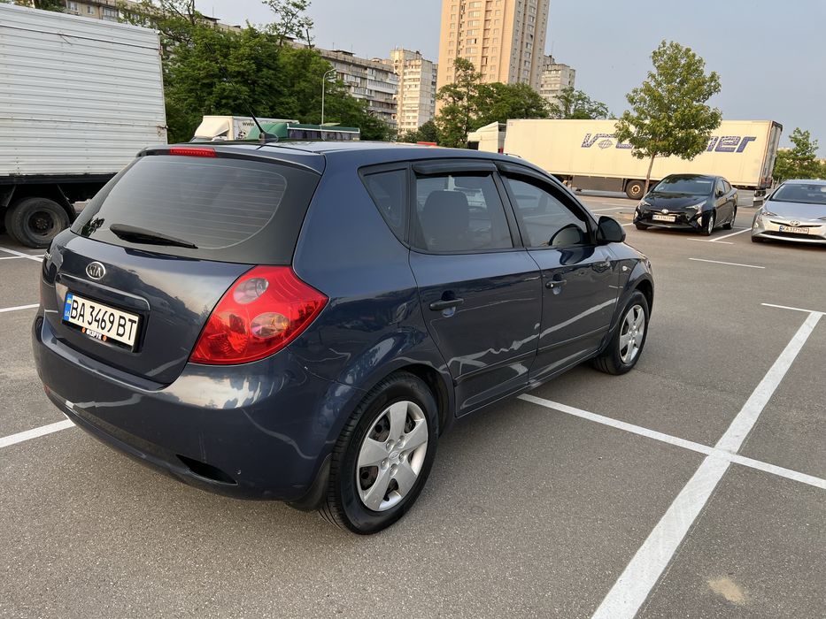 Продам Kia cee’d