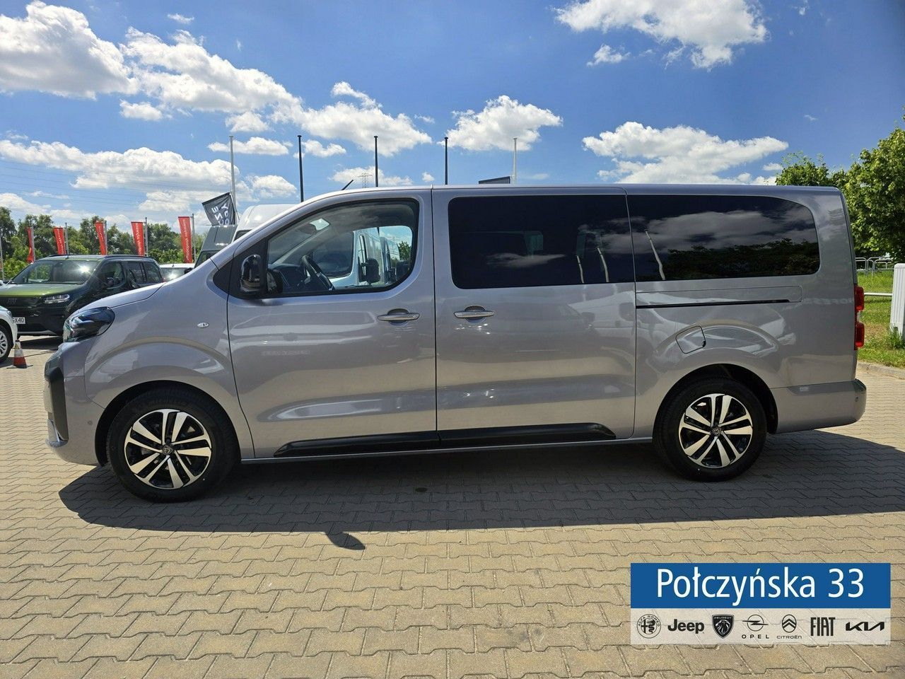 Peugeot Traveller 2.0 BlueHDI 180 KM AT8 Long Business|Multimedia|Pak. Bezpieczeństwo