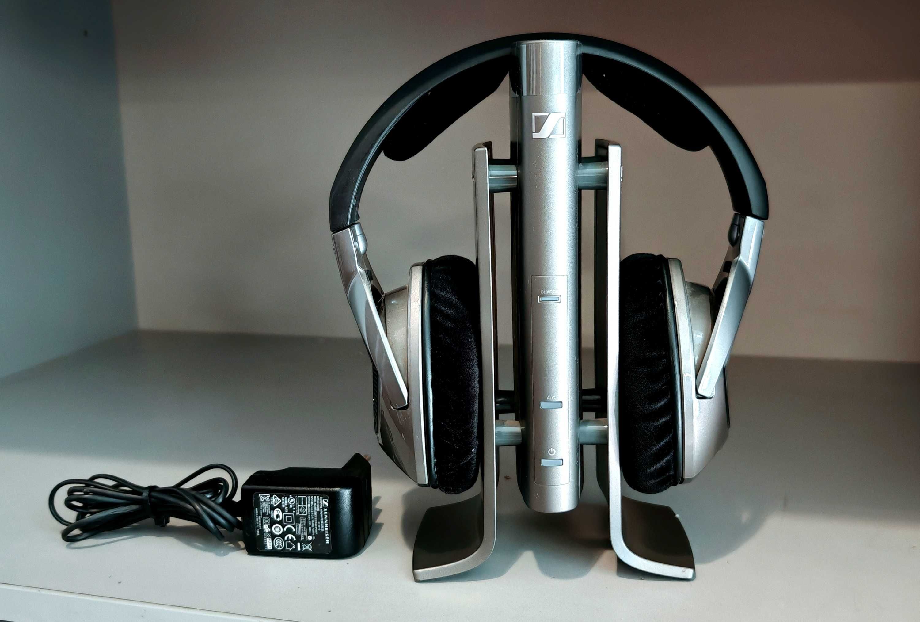 Słuchawki Bezprzewodowe Sennheiser HDR 180 + Stacja Dokująco ładująca