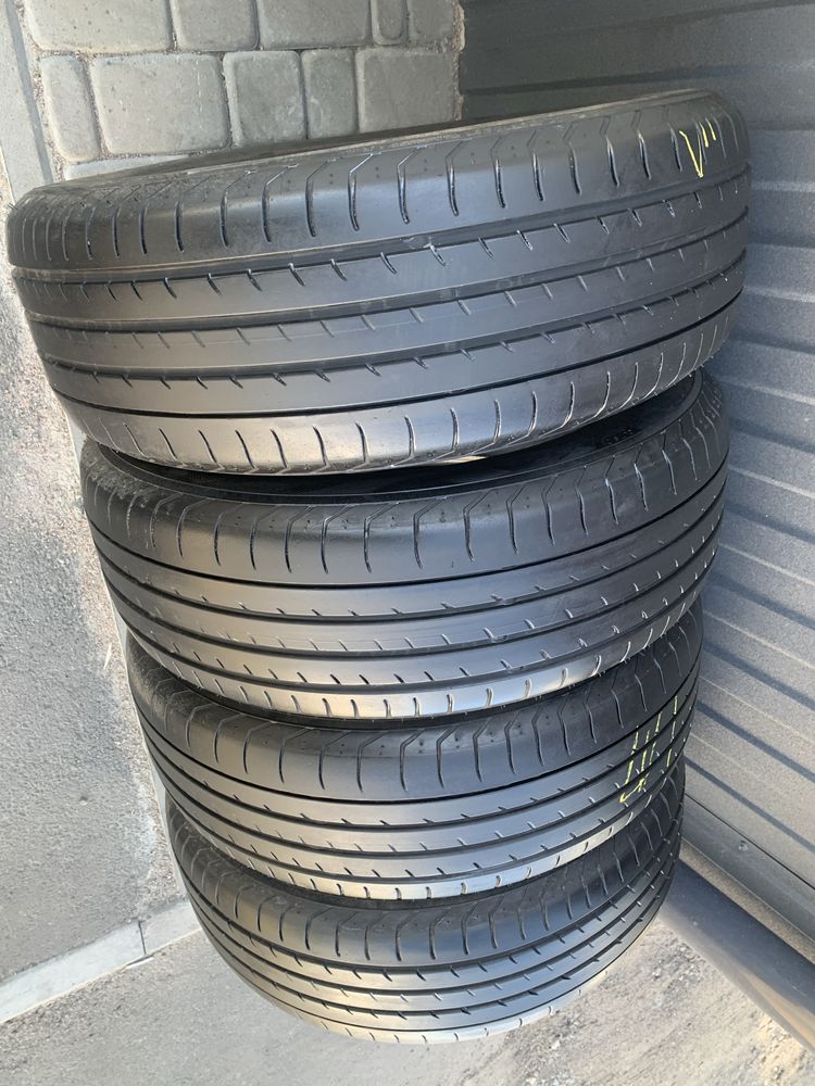 Шины летние 235/55/20 Yokohama Advan V105
