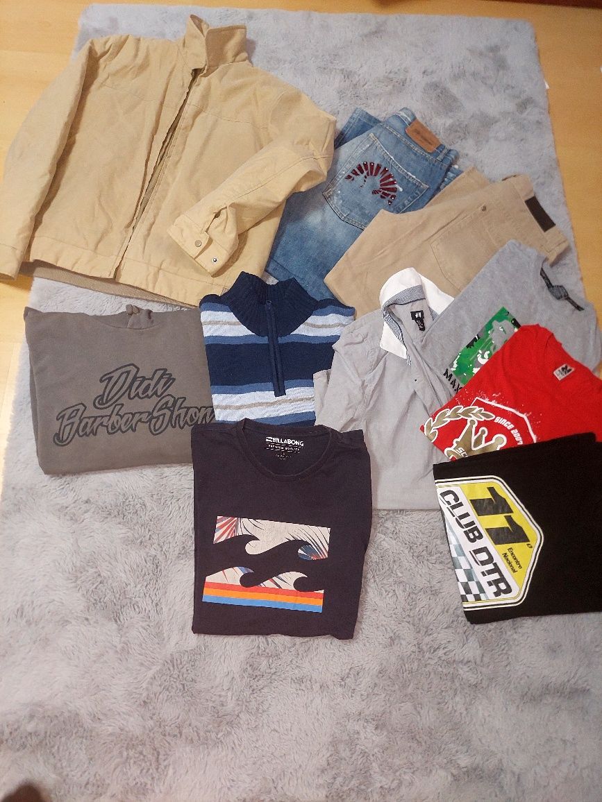 Conjunto de roupa de homem