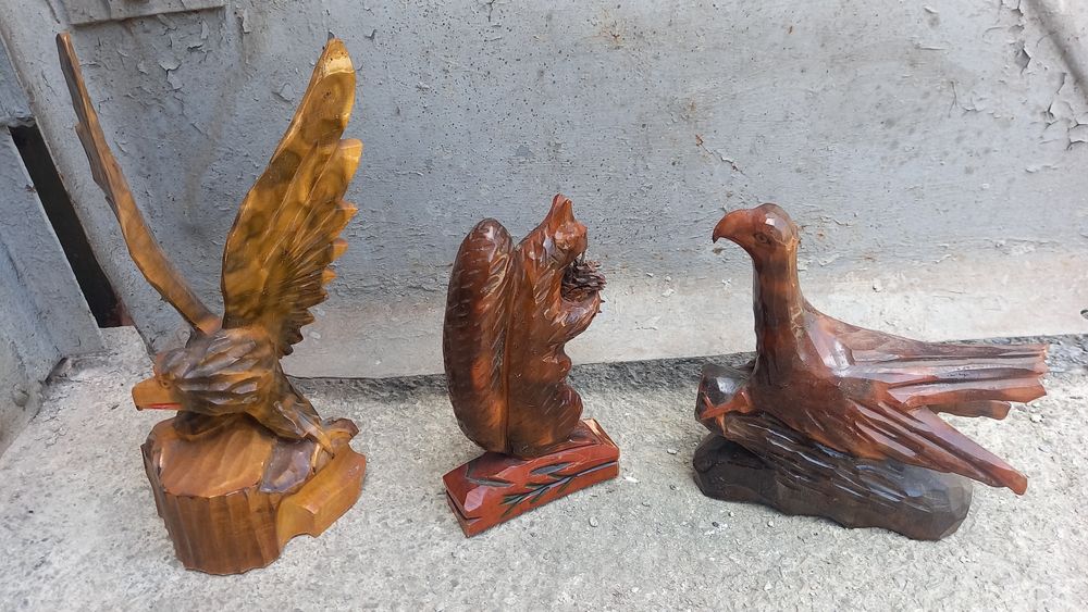 Орел    різбляний