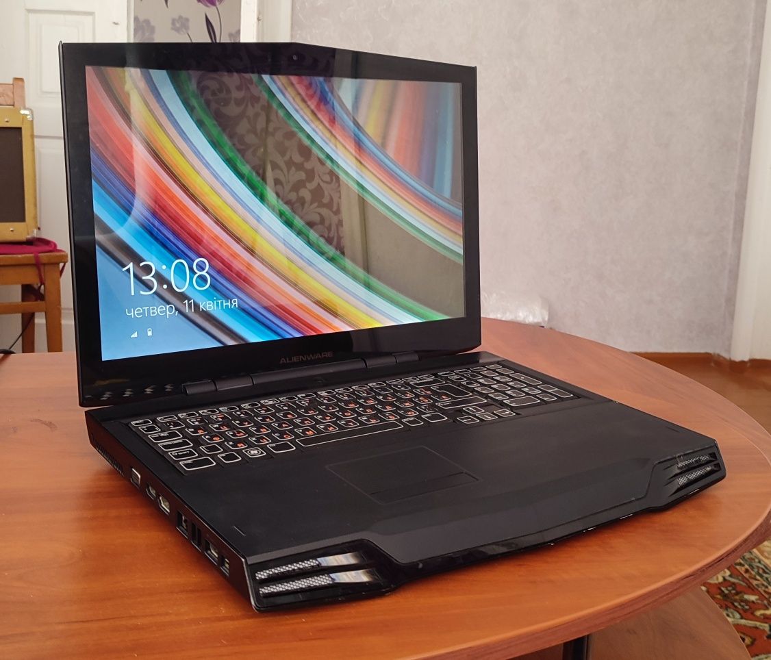ІІгровий ноутбук Alienware M17x, відеокарта 8gb