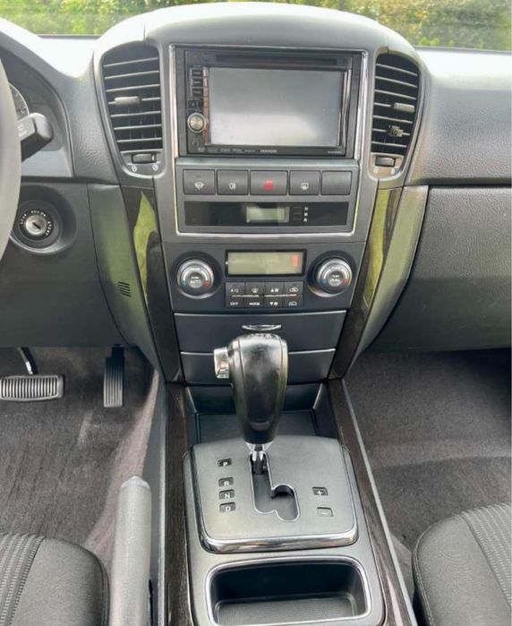 Продам.  KIA SORENTO 4/4   2.5 TDI