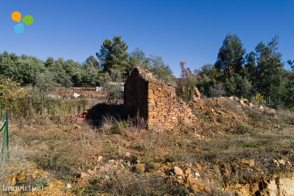 Moradia para Restaurar T1 Venda em Peso e Vales do Rio,Covilhã