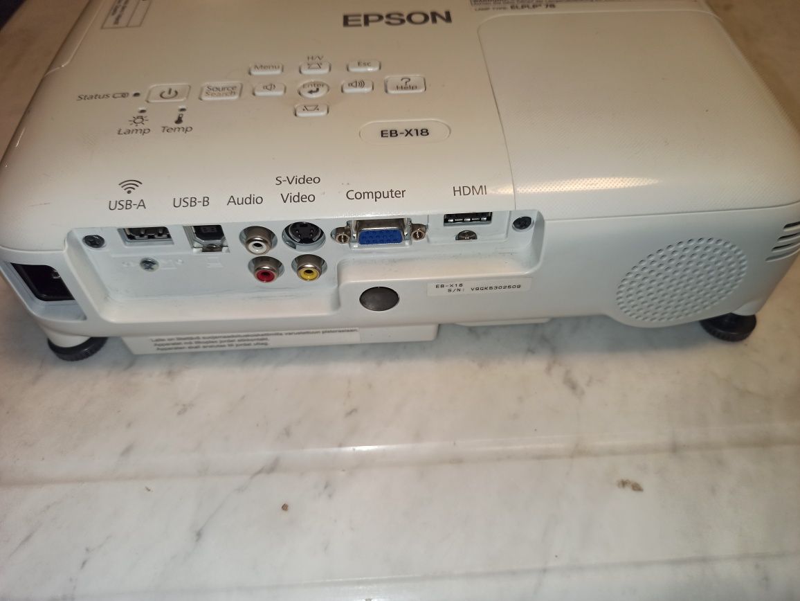 Projektor Epson EB-X18 3LCD 3000ANSI