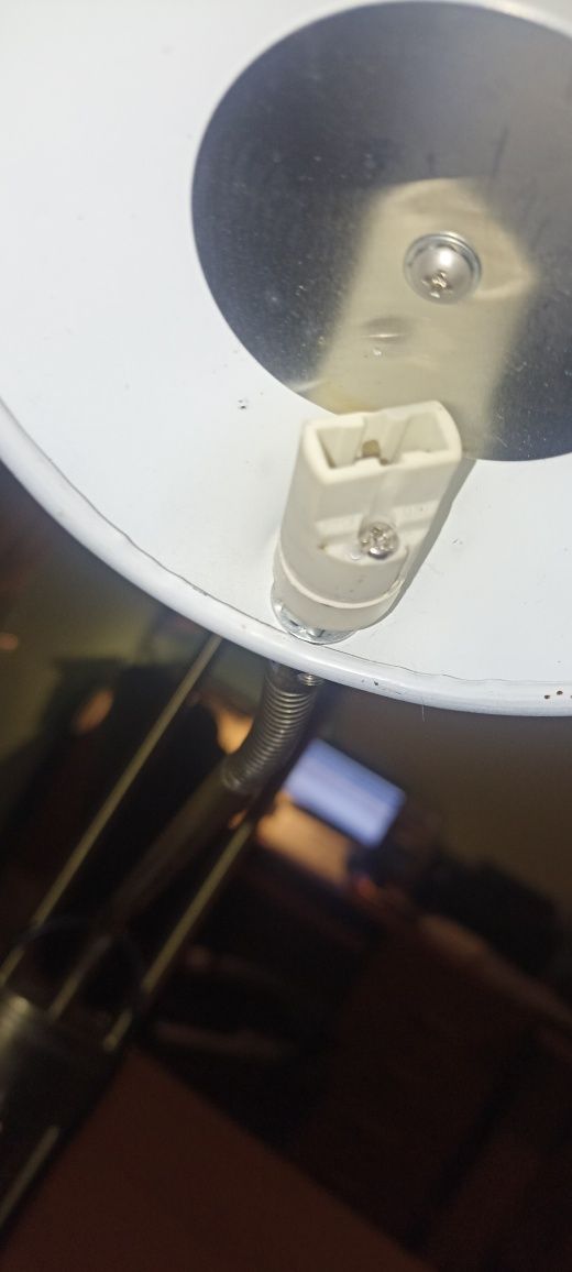 Lampa podłogowa złota
