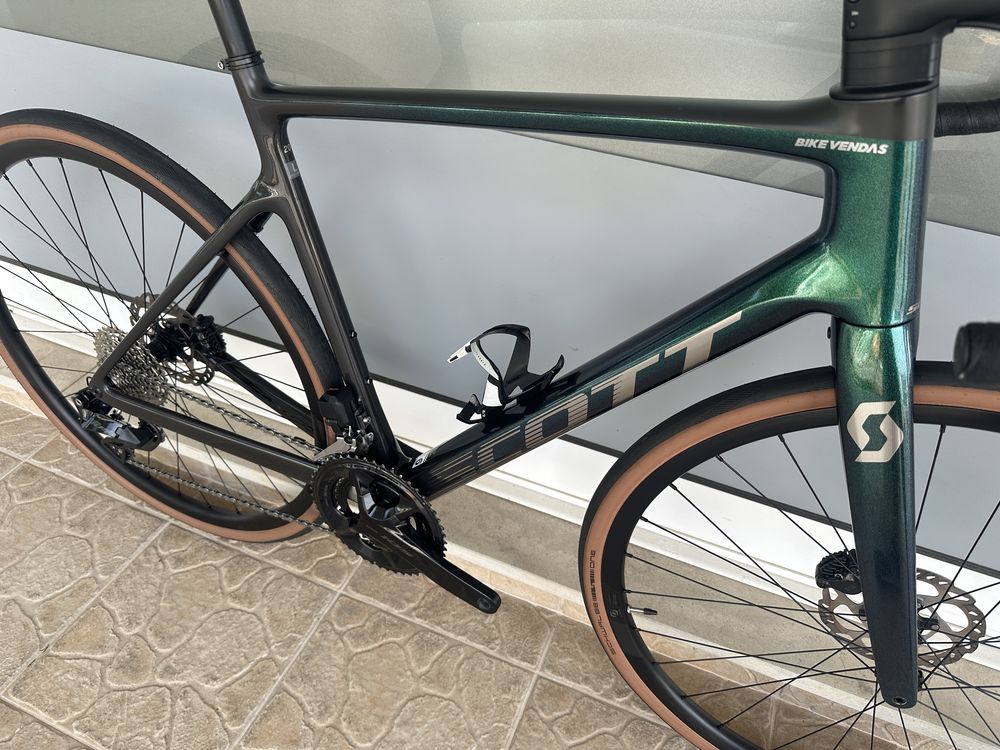 Bicicleta Scott Addict - di2 - disco