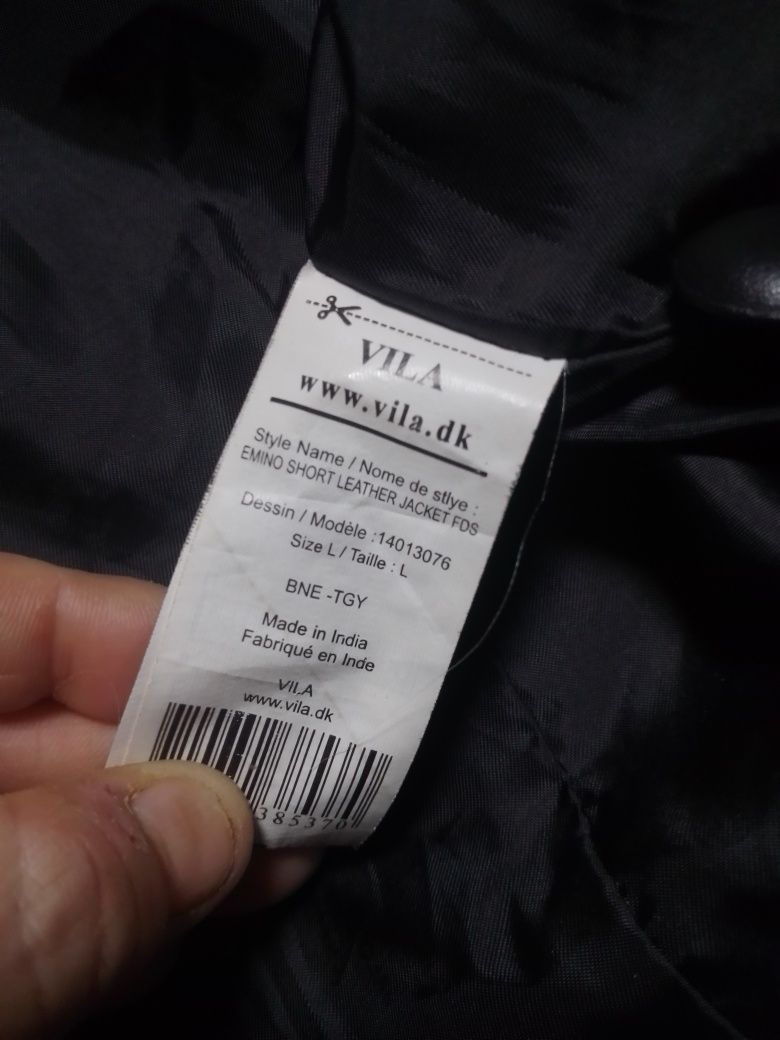 Продам женские кожаные косухи.