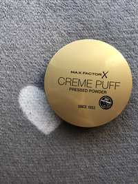 Max Factor Creme Puff Pressed Powder 05 Translucent puder w kamieniu