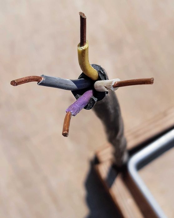 Кабель медный 4 х 1,5 мм² монолитный четырёхжильный СССР