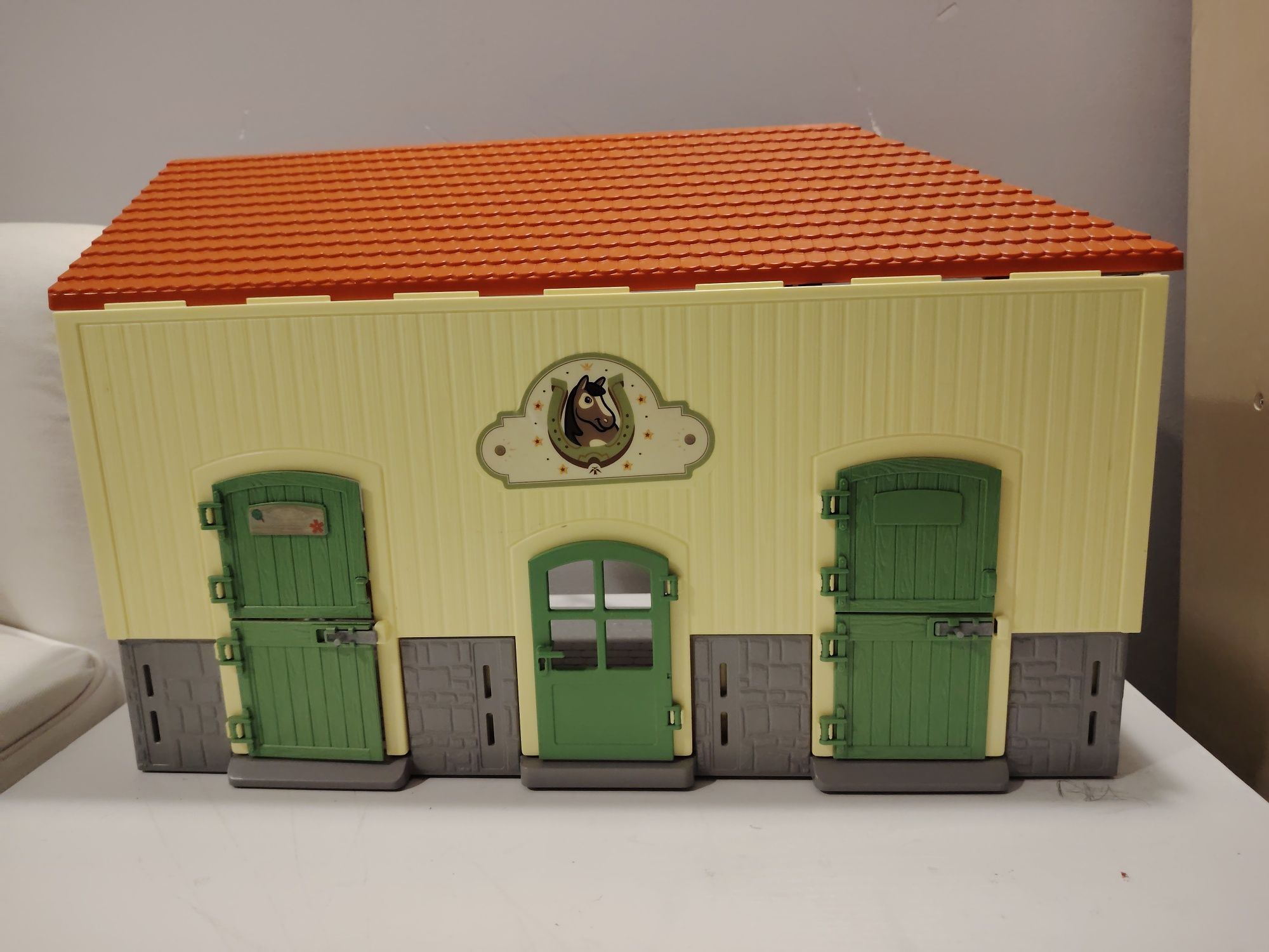 Stajnia schleich