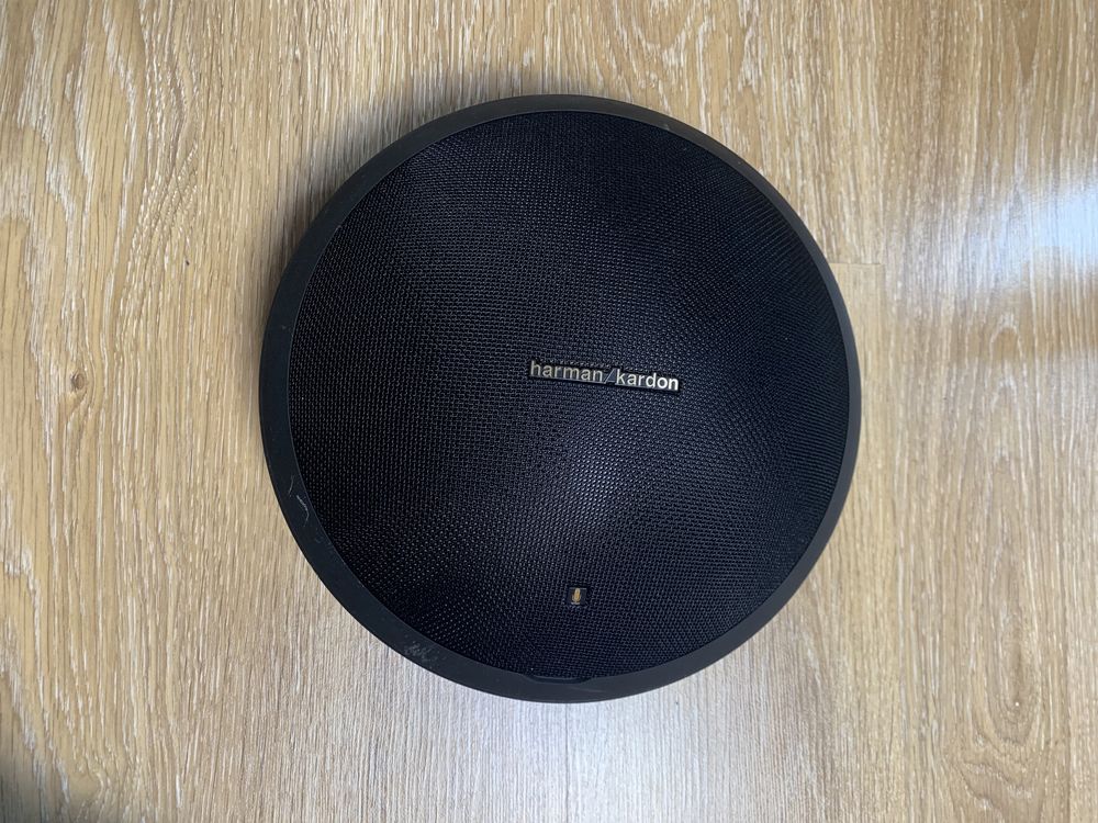 Колонка bluetooth Harman Kardon Onyx Studio 2