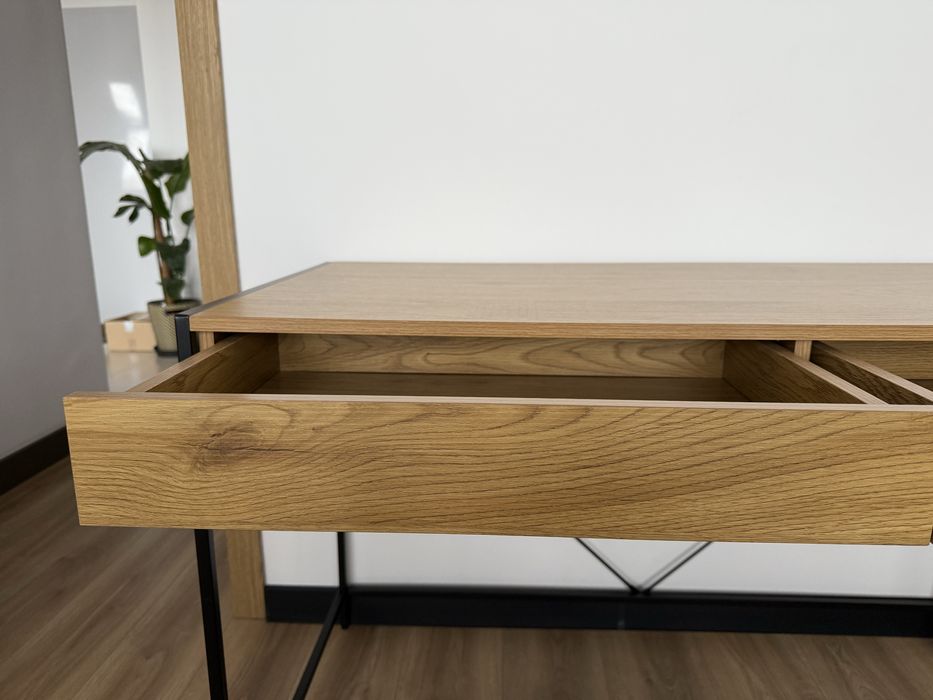 Biurko w stylu loftowym