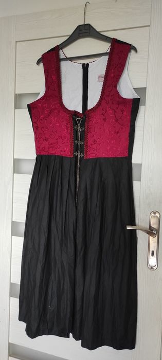 Suknia bawarska plus size