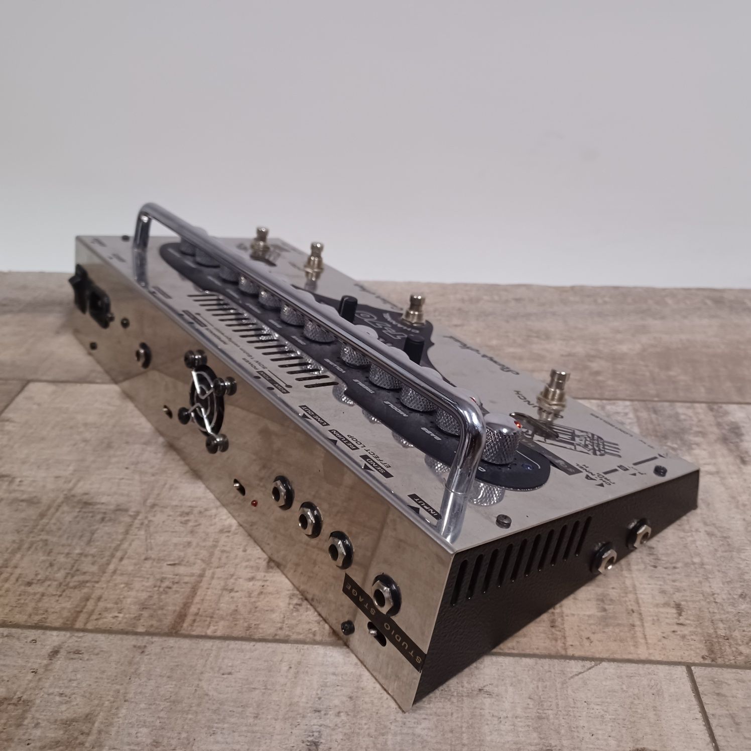 Taurus T-70 podłogowy wzmacniacz gitarowy zamiana