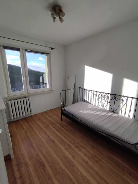 Pokój Gdynia Cisowa 1300 zł total