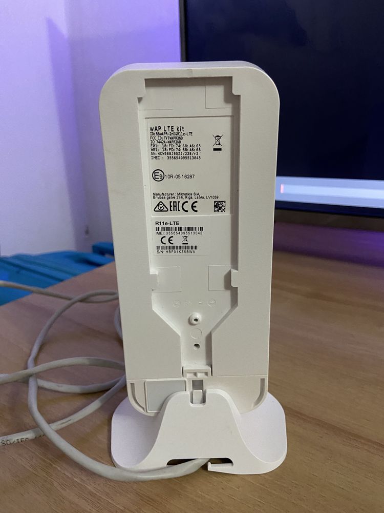 Точка доступа MikroTik wAP LTE kit