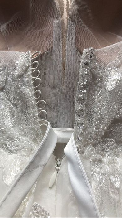 Suknia ślubna princessa