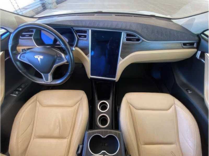2015 Tesla Model S