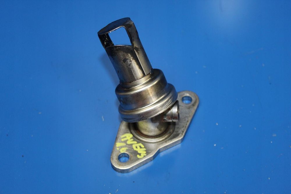 AVENSIS T29 RAV IV MINI 2.0 D-4D RURKA SPALIN EGR