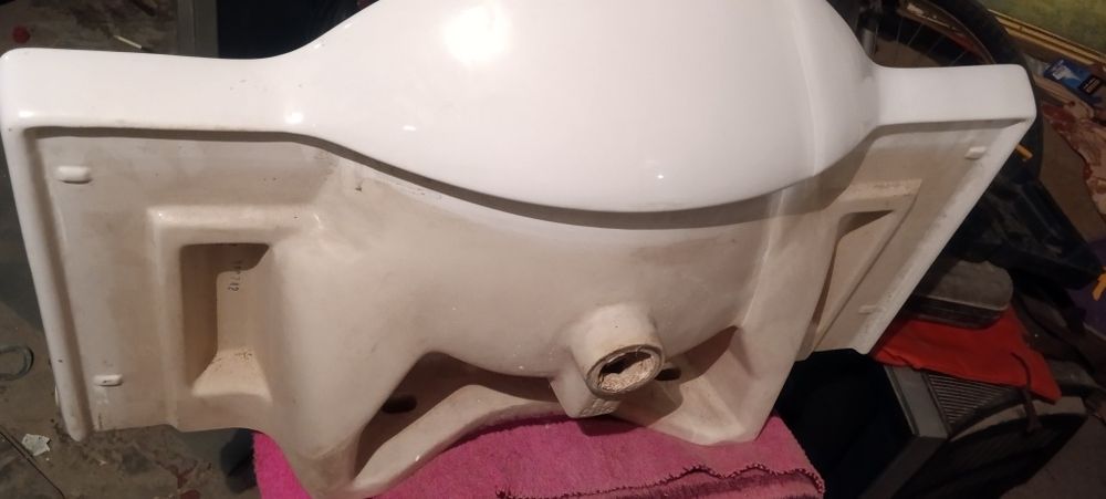 Умывальник для ванной комнаты 95см