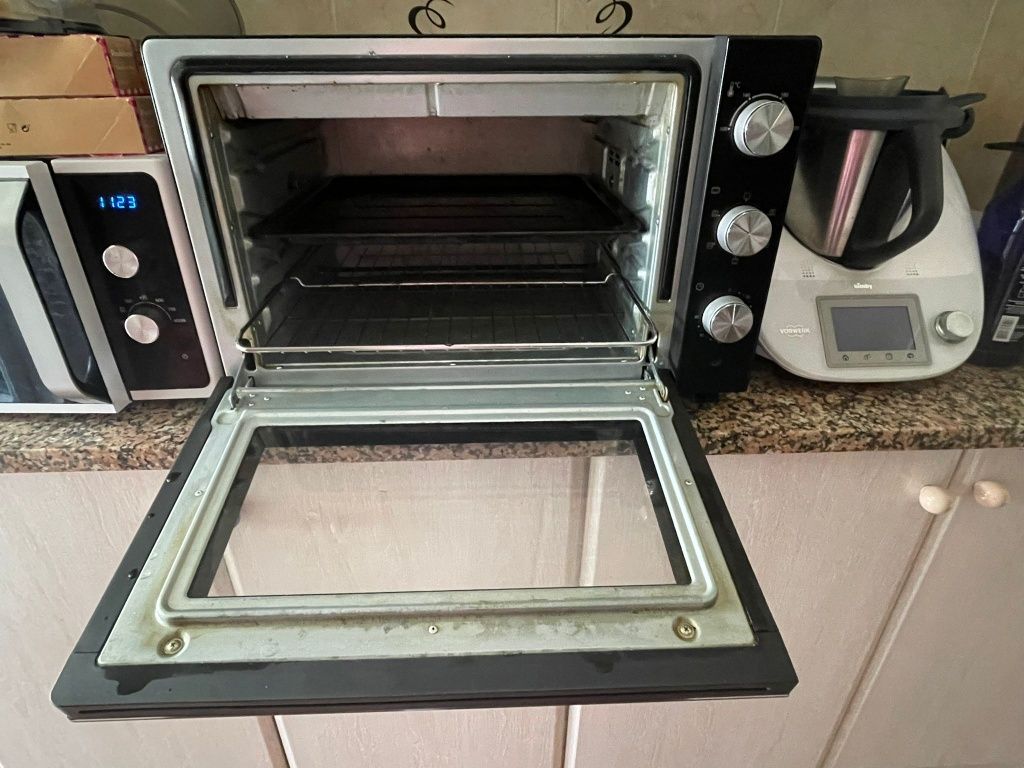 Forno elétrico 60L