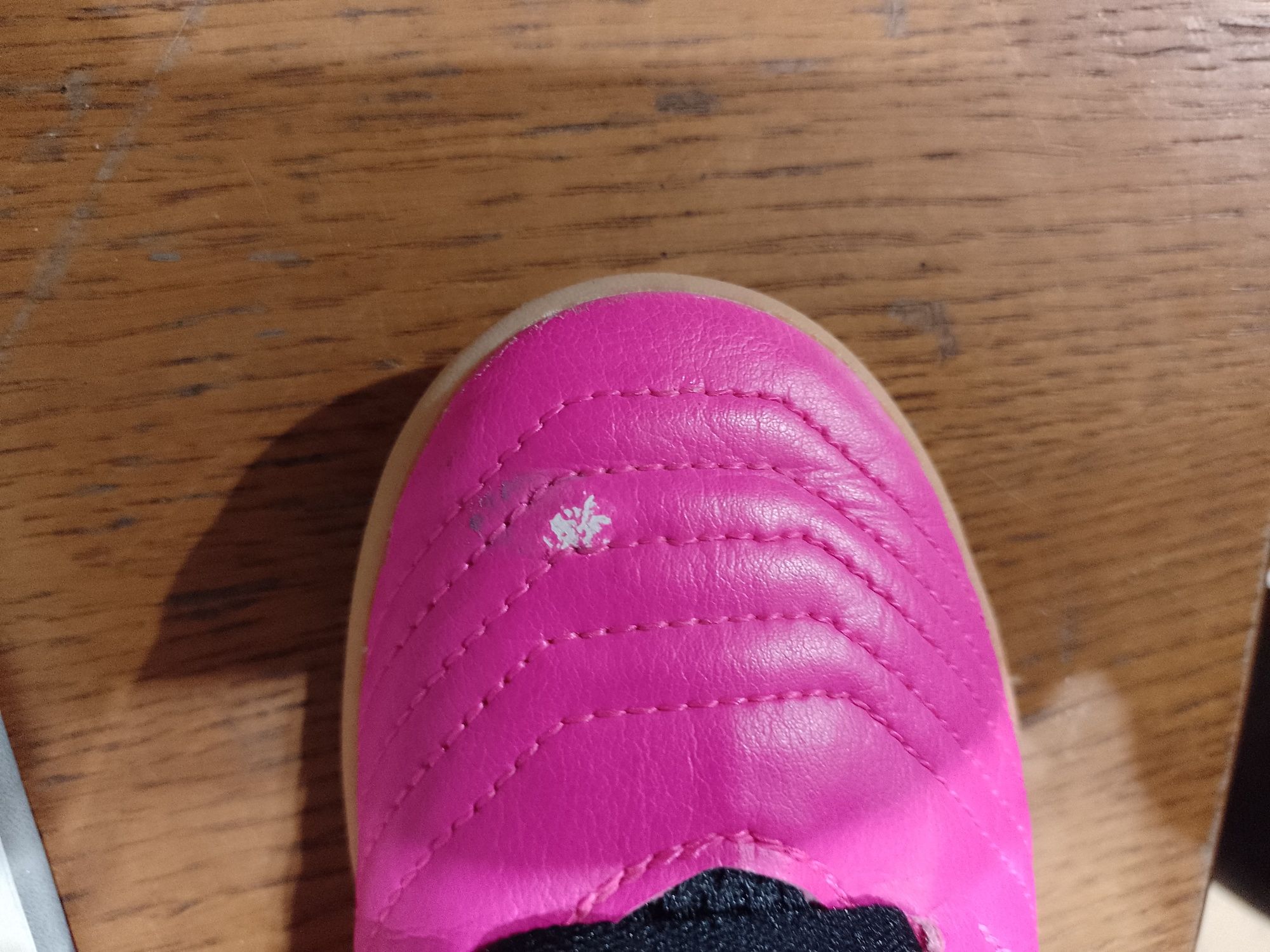 Halówki adidas predator różowe r. 34 wkładka 21 cm