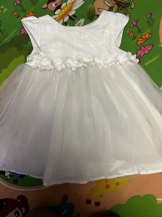 Плаття на дівчинку