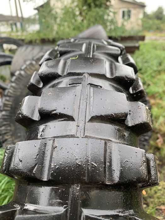 Продам крос шину на 17