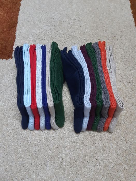 14 pares de  meias de criança