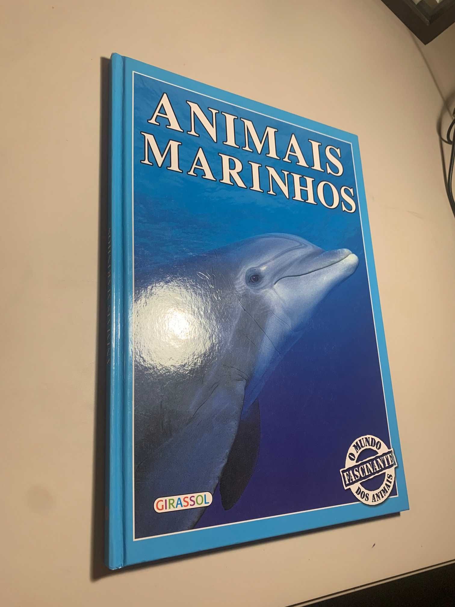 Livro sobre Animais Marinhos