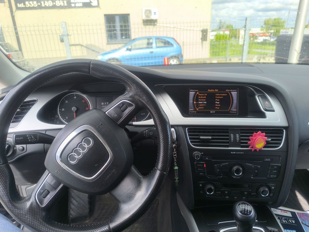 Audi a4 B8 2011 r