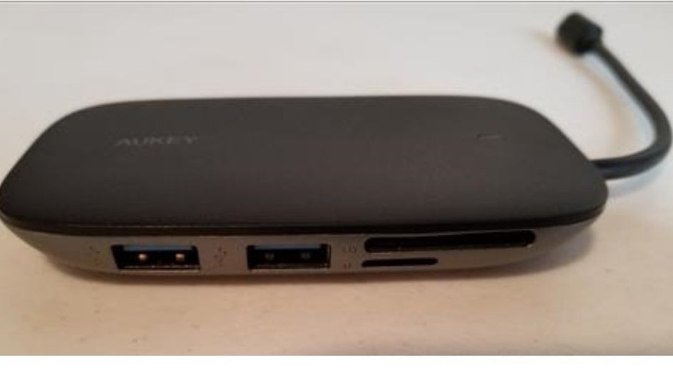 Hub USB-C 6 em 1 (USB 3.0, HDMI, SD-Card)