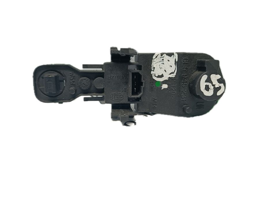 Suporte lâmpada esquerdo SEAT Leon (1P1)