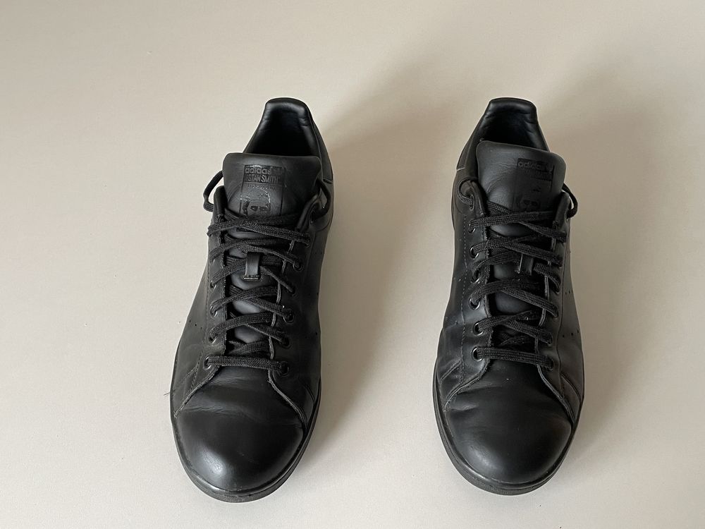 Adidas Stan Smith total black шкіряні кеди кросівки р. 44 оригінал
